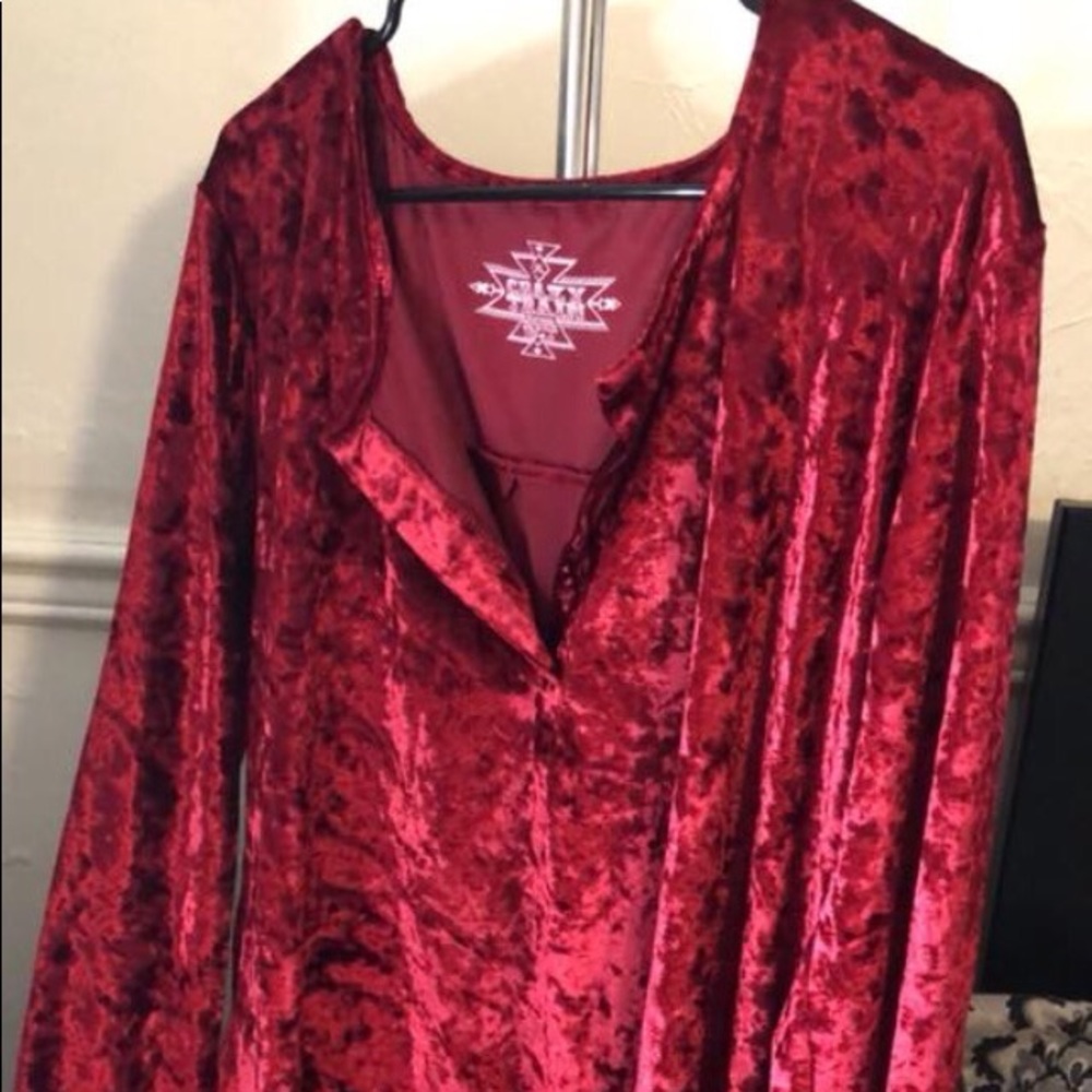Red velvet dress!